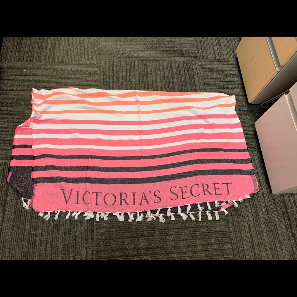 Victoria Secret Beach - Picture 2 of 2